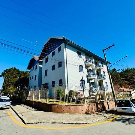 Apartamento Brigadeiro Jordao Campos do Jordão Екстериор снимка